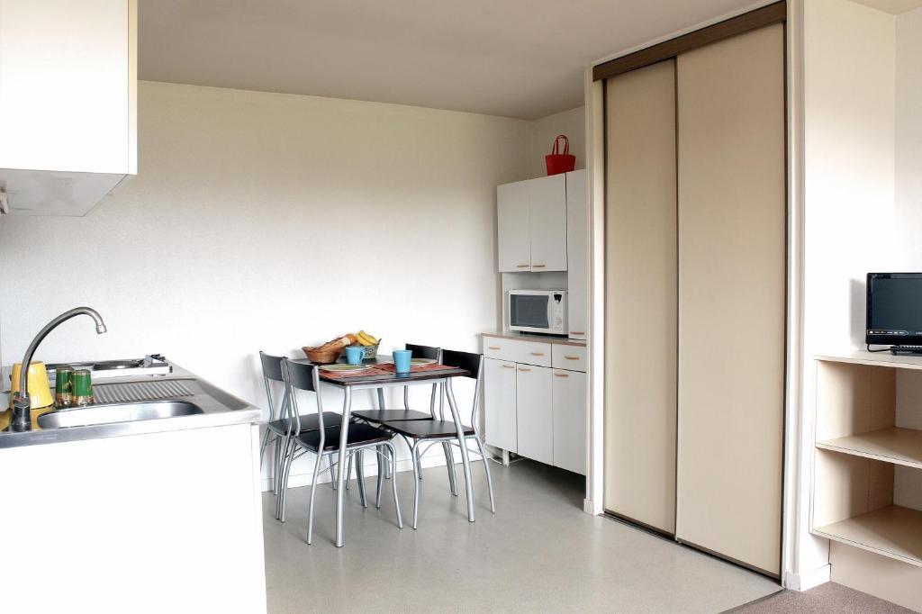Residence Les Temporis Bretteville Sur Odon Exterior foto